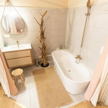 L'eden Angevin- Hypercentre Lägenhet *